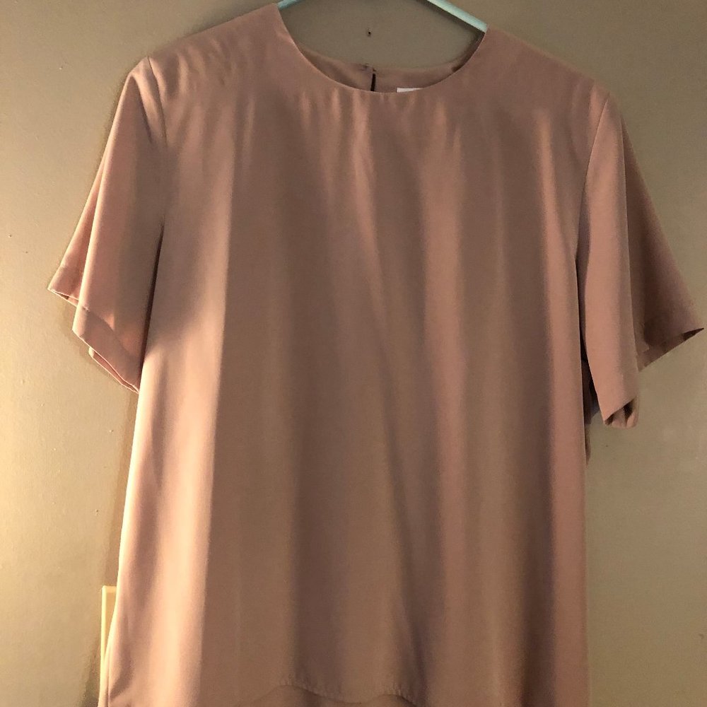 C.B. Collections women's tan shell blouse Size Large
